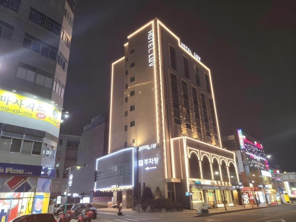 Business Design Hotel Luv Инчон Экстерьер фото